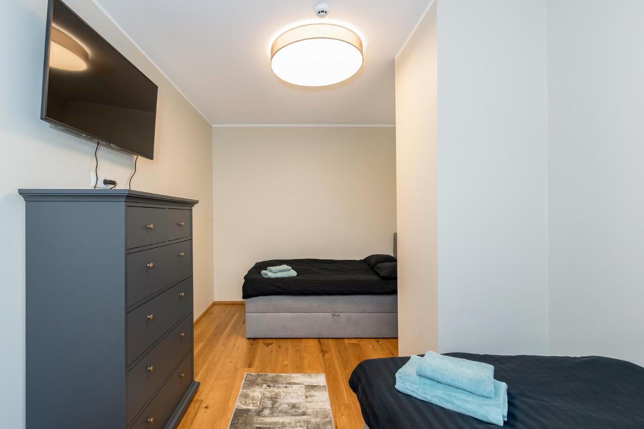 Gustav Apartments - City Center Comfort Тарту Екстериор снимка